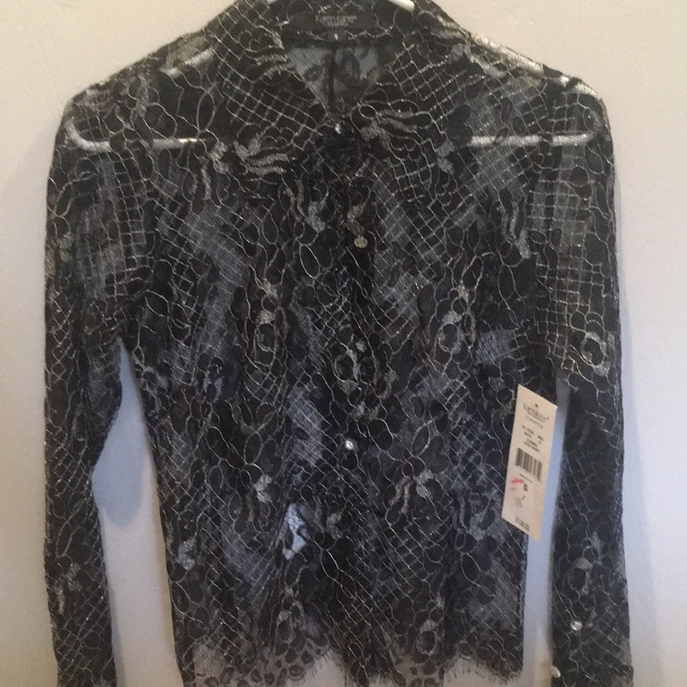 Karen Kane lace shirt